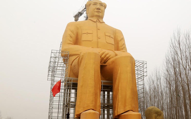 Trung Quốc phá tượng Mao Trạch Đông