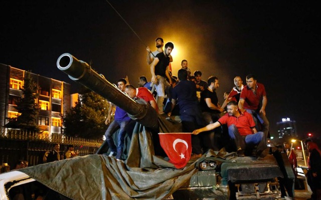 Chính phủ Thổ Nhĩ Kỳ kiểm soát tình hình sau vụ đảo chính quân sự