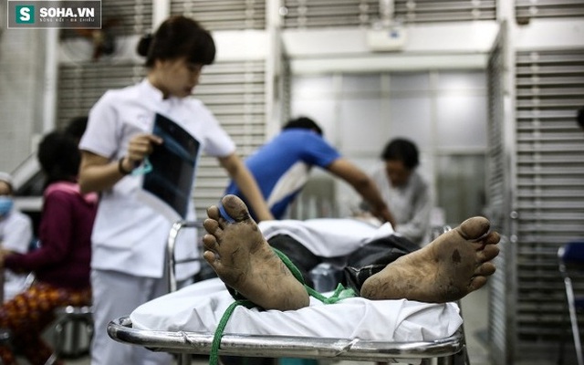 Đêm trắng của bác sĩ khoa cấp cứu: Nơi giành giật mạng sống cho bệnh nhân
