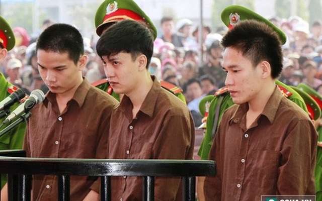 Gia đình nạn nhân thảm sát Bình Phước từ chối nhận tiền bồi thường