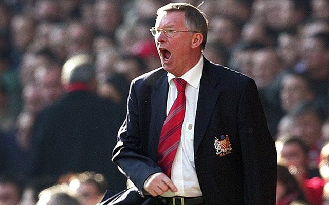 Sir Alex Ferguson từng khiến học trò phải bán chó, bỏ cả người yêu