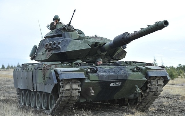 Việt Nam có nên nâng cấp M48 lên chuẩn Sabra như Thái Lan?