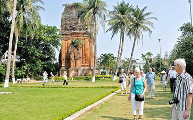 Tại sao Bình Định không "chặt chém" khách du lịch như Đà Nẵng?