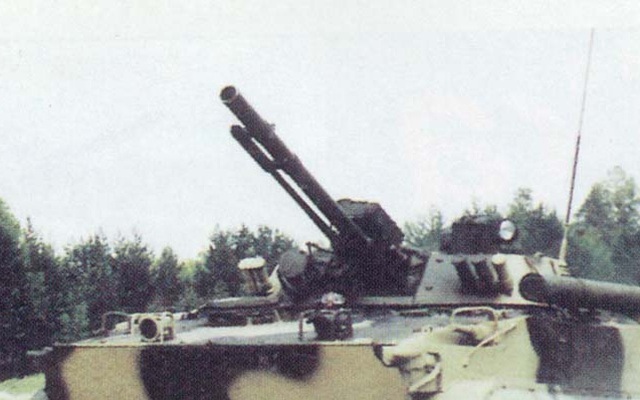 Nga thành lập sư đoàn bộ binh cơ giới có xe tăng T-90 bảo vệ biên giới phía Nam