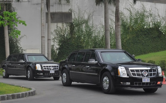 Cận cảnh dàn xe cadillac ra sân bay Nội Bài đón TT Obama