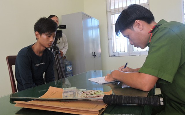Triệt phá và bắt giữ 2 tên cướp nhí