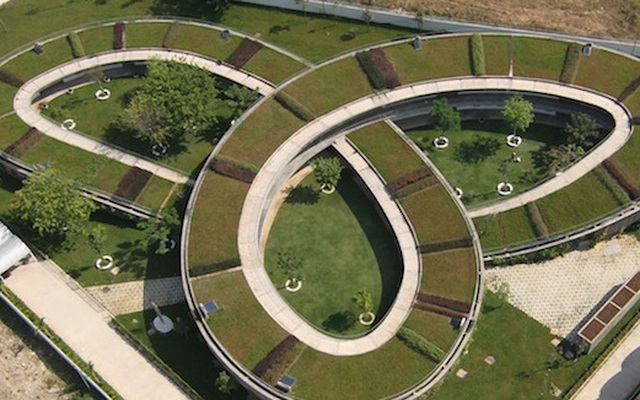 Những kiến trúc nhà xanh cho thành phố của KTS Võ Trọng Nghĩa