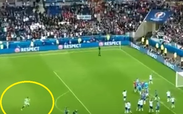 Pha ăn mừng “chết hụt” siêu hài hước của Buffon