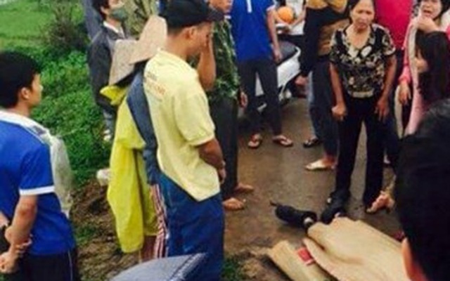 Hà Nội: Nam thanh niên bị sét đánh tử vong trên đường đi làm