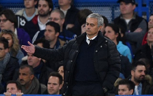 Con số "hoành tráng" của Chelsea khiến Mourinho thêm u sầu