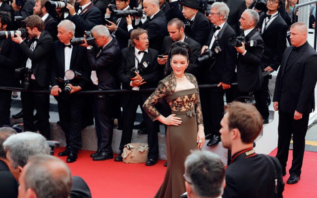 Cánh phóng viên ảnh Cannes 2016 xứng đáng bị kỷ luật!