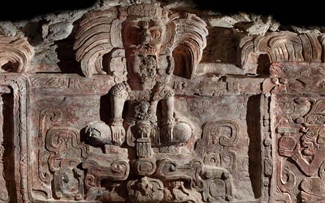 Khai quật cổ mộ trong kim tự tháp Maya, hé lộ bí mật về "Vua rắn"
