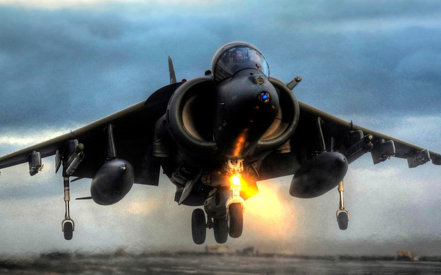 Phiên bản "Cánh lớn" của cường kích Harrier có gì đặc biệt?