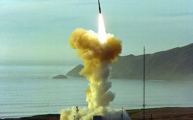 Mỹ phóng thử tên lửa đạn đạo xuyên lục địa Minuteman 3