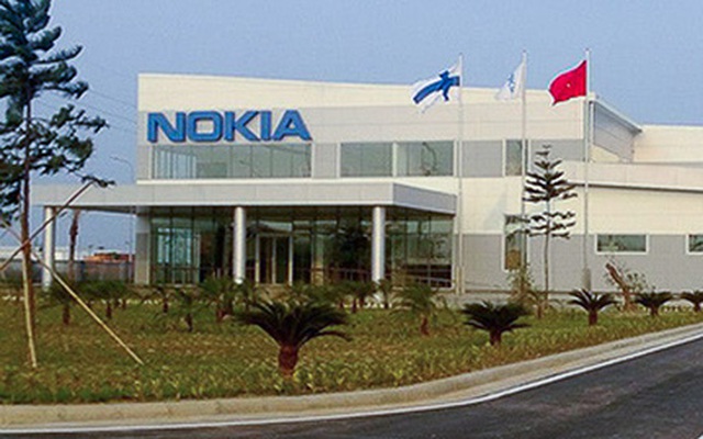Microsoft bán toàn bộ mảng kinh doanh điện thoại cho Foxconn, trong đó có nhà máy ở Bắc Ninh