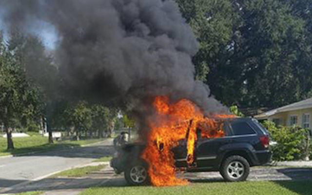 Galaxy Note 7 phát nổ, thiêu rụi một chiếc xe Jeep