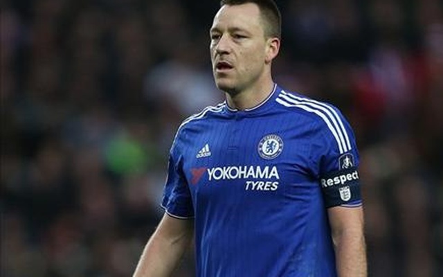 Được Chelsea mời gọi phút cuối, Terry vẫn dửng dưng