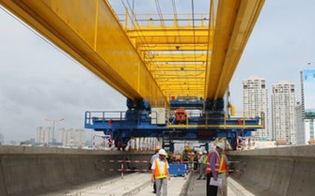 Hợp long cầu metro Sài Gòn tuyến đường sắt đô thị số 1