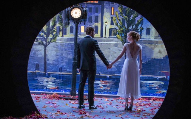 La La Land: Hỡi những kẻ dại khờ, hãy cứ yêu như mai là ngày tận thế...