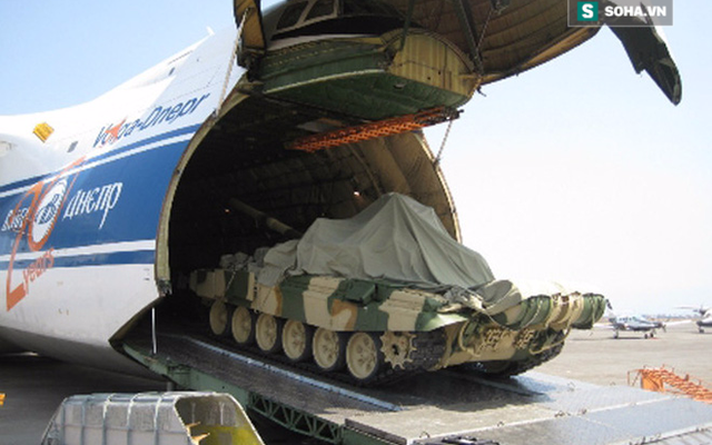 Sputnik: VN bất ngờ tăng tốc đàm phán nước rút mua xe tăng T-90