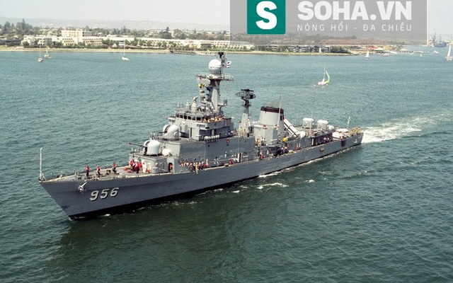 Việt Nam có nên tiếp nhận tàu chiến loại biên của Hàn Quốc?
