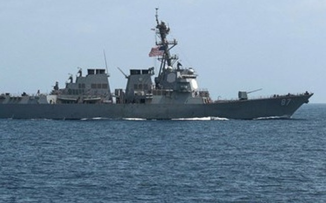 Ba tàu chiến Mỹ ở Biển Đỏ tiếp tục bị tấn công tên lửa từ Yemen