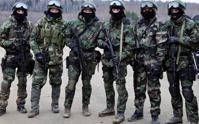 Những vũ khí nóng giết người trong chớp mắt của đặc nhiệm Nga