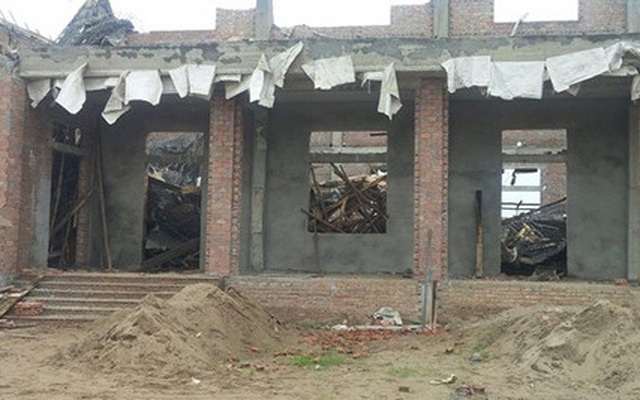 Hải Phòng: Sập mái nhà văn hóa thôn khi đổ bê tông, 10 người bị thương