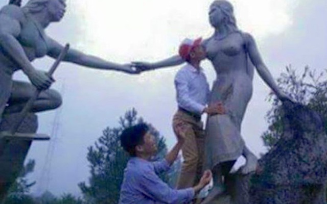 Cán bộ huyện "sàm sỡ" tượng nàng Biang bị phê bình nghiêm khắc