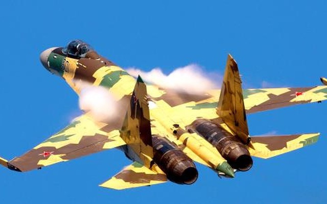 Su-35 kiểm tra phòng thủ NATO, phương Tây dậy sóng