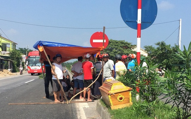 Phóng nhanh, xe tải tông chết nam thanh niên trên QL1A