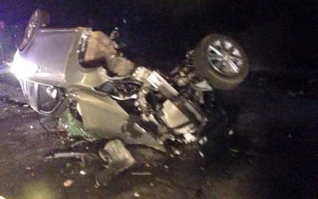 Hai xe ô tô đấu đầu trên quốc lộ, 4 nạn nhân tử vong tại chỗ