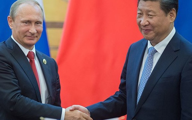 Chủ tịch Trung Quốc gặp Tổng thống Nga bên lề hội nghị SCO