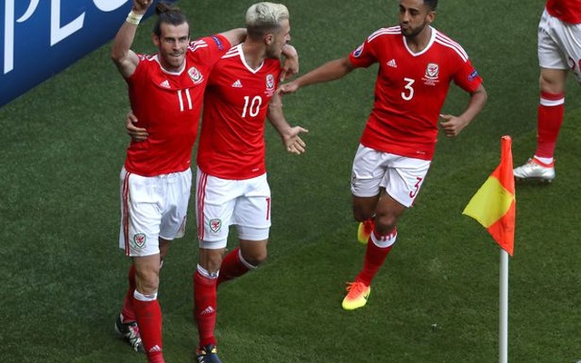 Xứ Wales 1-0 Bắc Ireland: "Siêu nhân" Bale ra tay