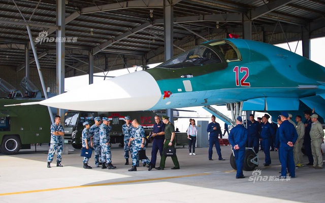 Tiếp cận cự ly gần, Trung Quốc "quan tâm đặc biệt" đến Su-34