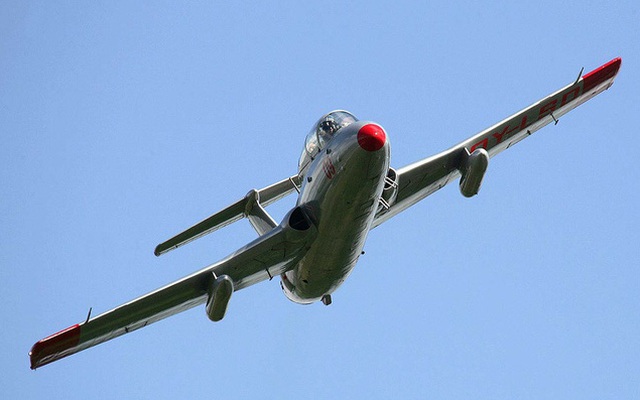 Máy bay huấn luyện-chiến đấu phản lực đầu tiên của Không quân Việt Nam có gì đặc biệt?