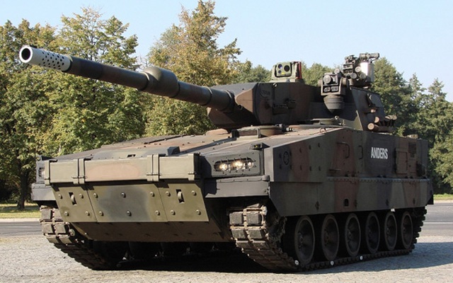 Xe tăng hạng nhẹ trang bị tháp pháo tự động của Ba Lan khiến Armata phải kính nể