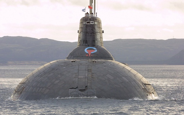 Tàu ngầm hạt nhân Dmitri Donskoy của Nga - Thùng rỗng kêu to