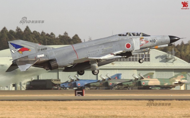 Sina: Lo ngại Trung Quốc, Không quân Nhật bắt "Ông già" F-4 phải tiếp tục phục vụ