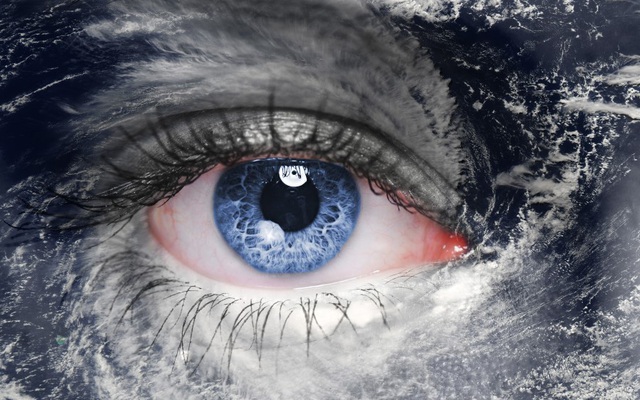 Những điều kỳ lạ về mắt bão - con mắt đáng sợ của "hung thần tới từ biển cả"
