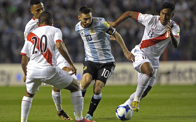 Messi “loạn nhịp” ở trận cầu quan trọng, đẩy Argentina vào thế khó