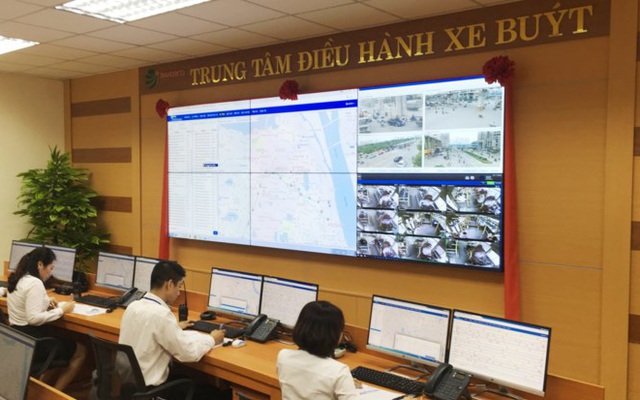 Hà Nội ra mắt trung tâm điều hành, ứng dụng tìm xe buýt