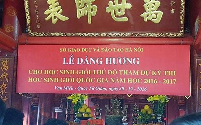 Hy hữu sự cố làm “lễ dâng hương cho học sinh giỏi"