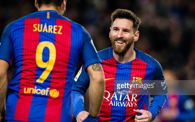Messi “chết đi sống lại” trong ngày hủy diệt của Barca