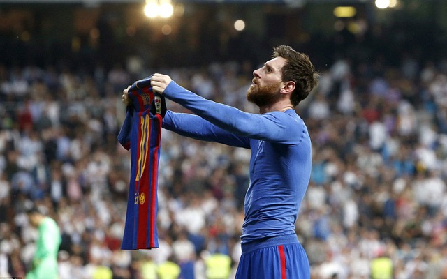 Messi hộc máu mồm, vẫn một mình "hạ sát" cả Real Madrid