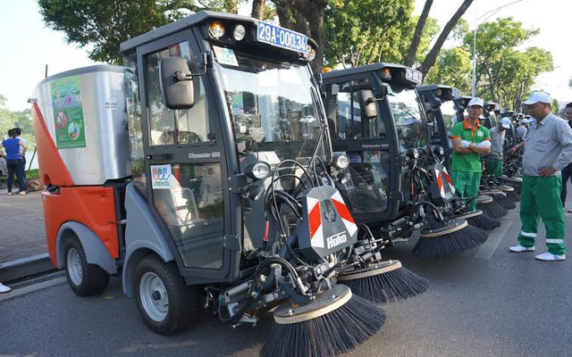 Hà Nội sẽ dùng 140 xe hút rác để tiết kiệm 70 tỷ đồng tưới đường mỗi năm