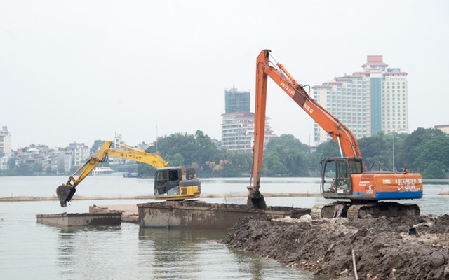 Phó Ban quản lý Hồ Tây: "Sẽ không cần buổi đối thoại với nhà thơ Nguyễn Thị Hồng Ngát"