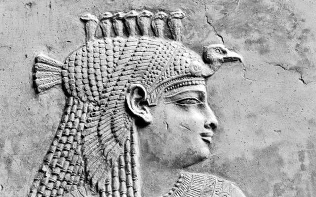 Không phải Hatshepsut, đây mới là nữ hoàng "cầm cân nảy mực" đầu tiên ở Ai Cập