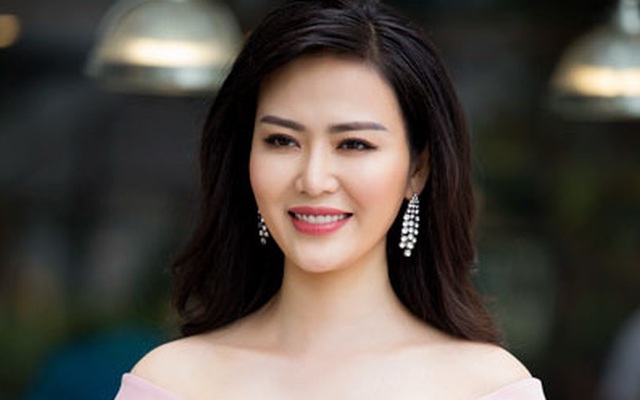 Hoa hậu Thu Thủy: "Tôi sẽ không trả lời gì thêm trước câu chuyện tố giật chồng"
