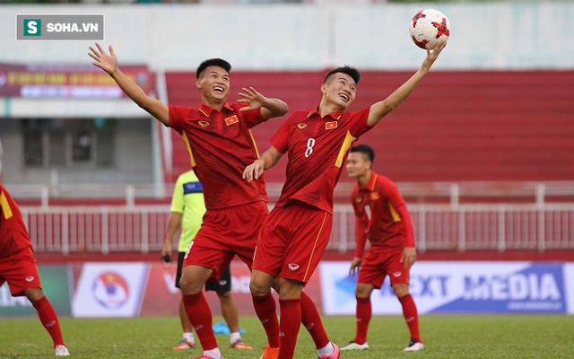 Cách "truyền lửa" khác người của HLV Hoàng Anh Tuấn trên U20 Việt Nam